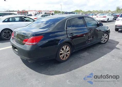 2008 Toyota Avalon Xls z USA, uszkodzony, nr VIN 4T1BK36BX8U322917